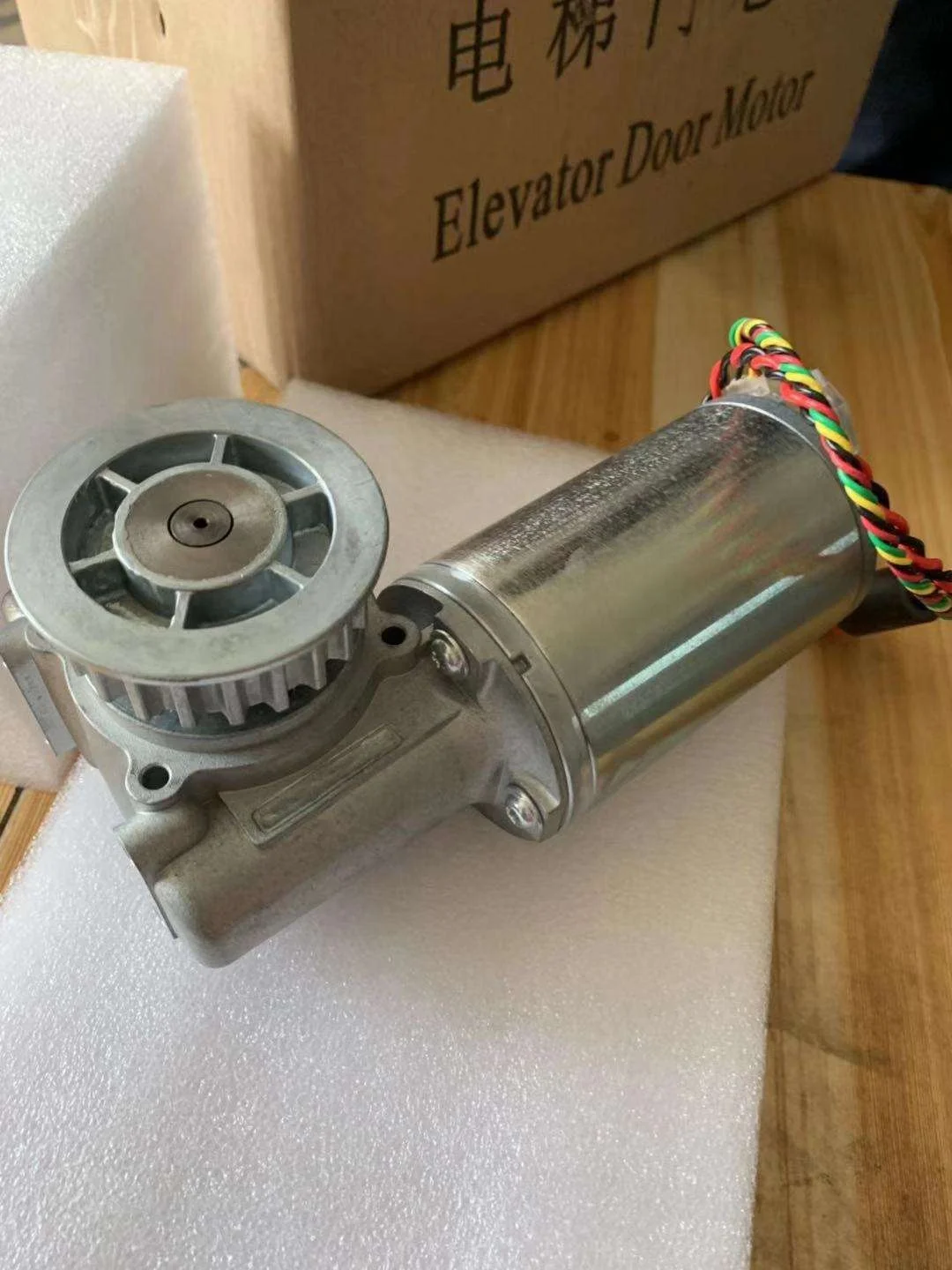 AT120 FAA24350BL2 Controller Operator Parts elevator door operator motor Elevator Door Motor