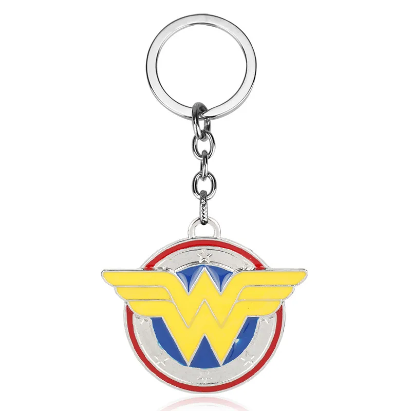 Wing of Freedom Shield Keyring Superhero Wonder Keychains Men Car Decor Fashion Jewelry Charms Women Backpack Pendant Key Holder