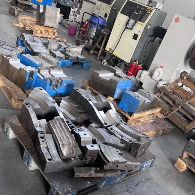 Hot Sale Laser Molds Hardening Machine High Efficiency Molds Laser Hardening Machine