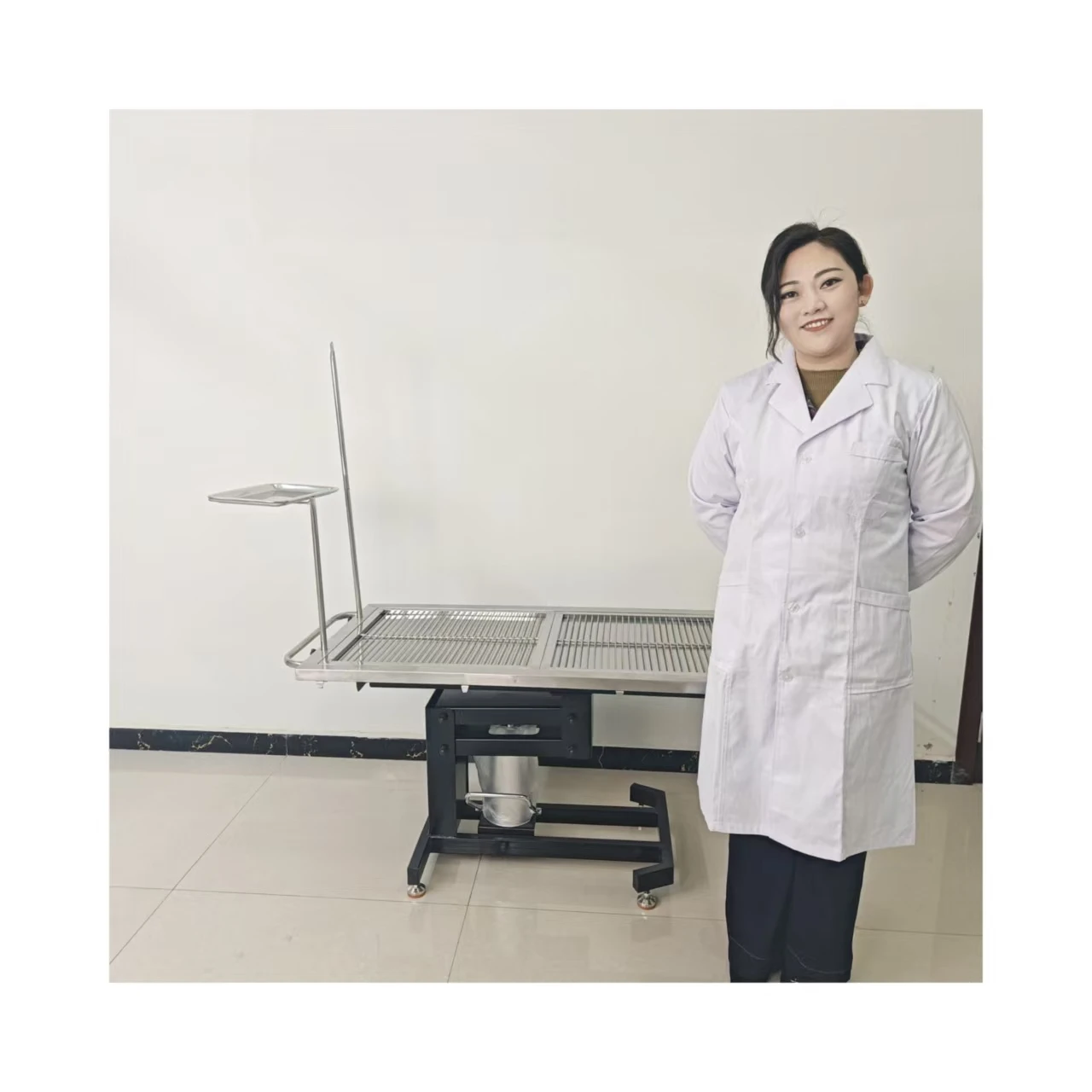 Electric Lifting Table Clinic Equipment Vet Surgical Table Surgical Table Stainless Steel  Veterinary Electrical Operation