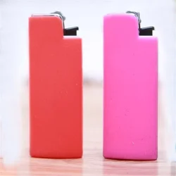Wholesale Lighter Smoking Accessories Portable Protective Gas Lighter Silicone Protect Cover Case