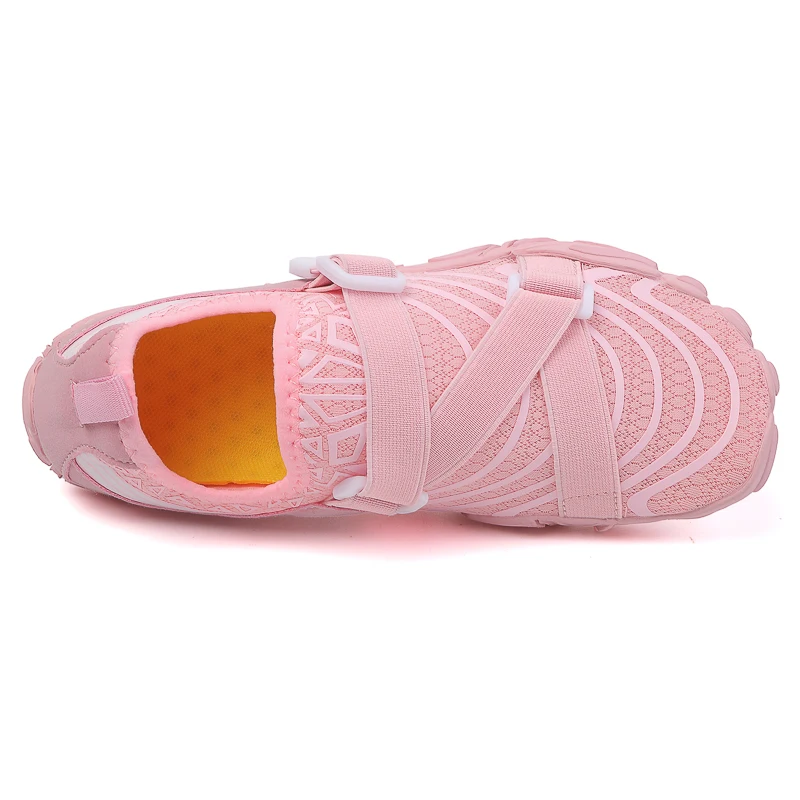 Wholesale Price 2024 Fashion Woman Aqua Barefoot Water Shoes Breathable and Soft Swimming Quick-Drying Beach shoes