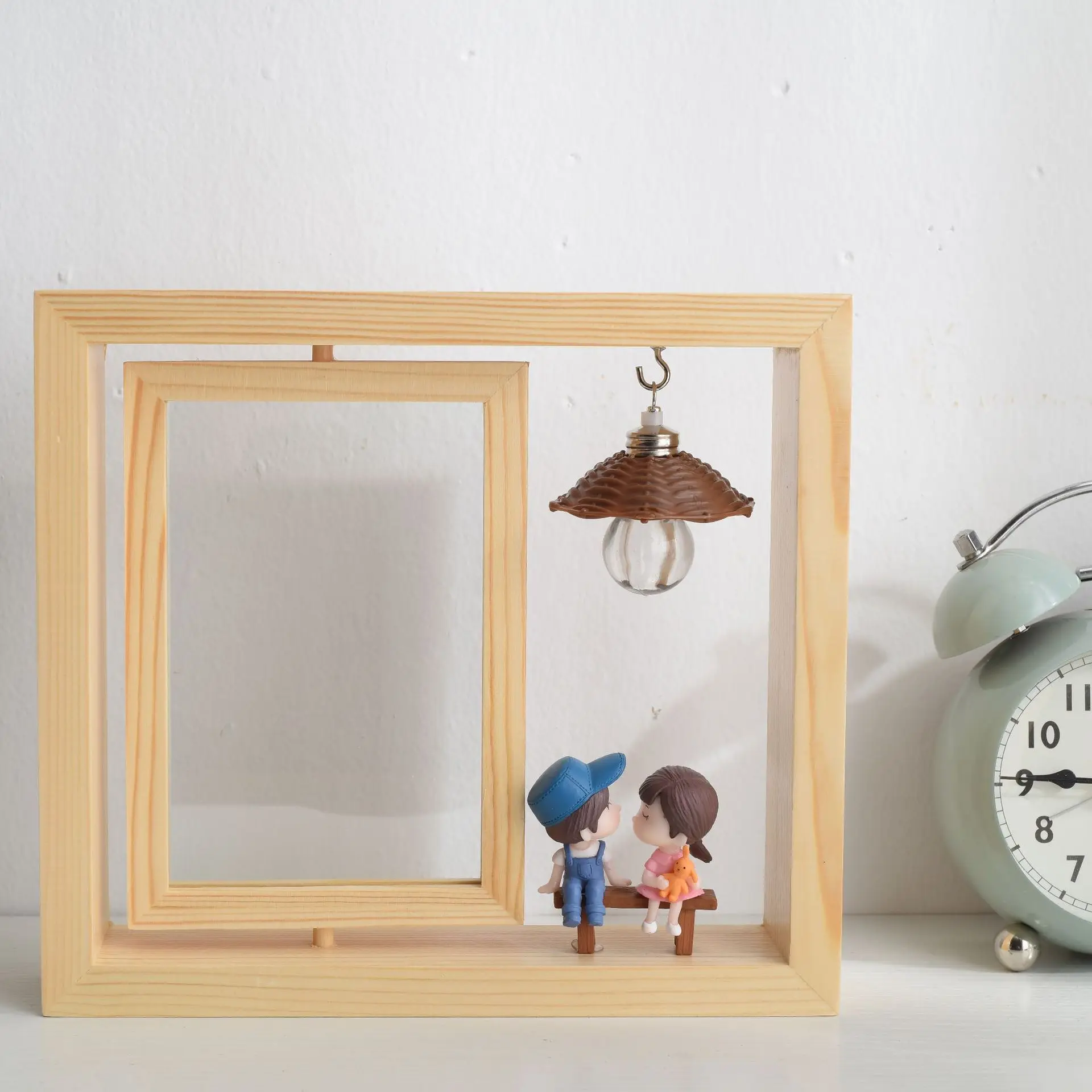 Wooden rotating photo frame Double-sided rotating couple photo frame decoration creative 6-inch pine photo frame desktop set