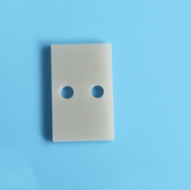 Высокая теплопроводность лазерная резка алюминия нитрид керамическая пластина AlN подложка