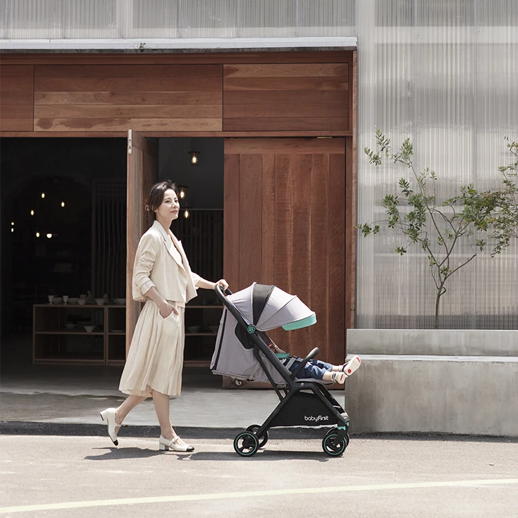 Factory Sale Adjustable Multi-Function Convertible Easy Foldable Portable 360 Rotation Baby Stroller Reversible For Baby Boy