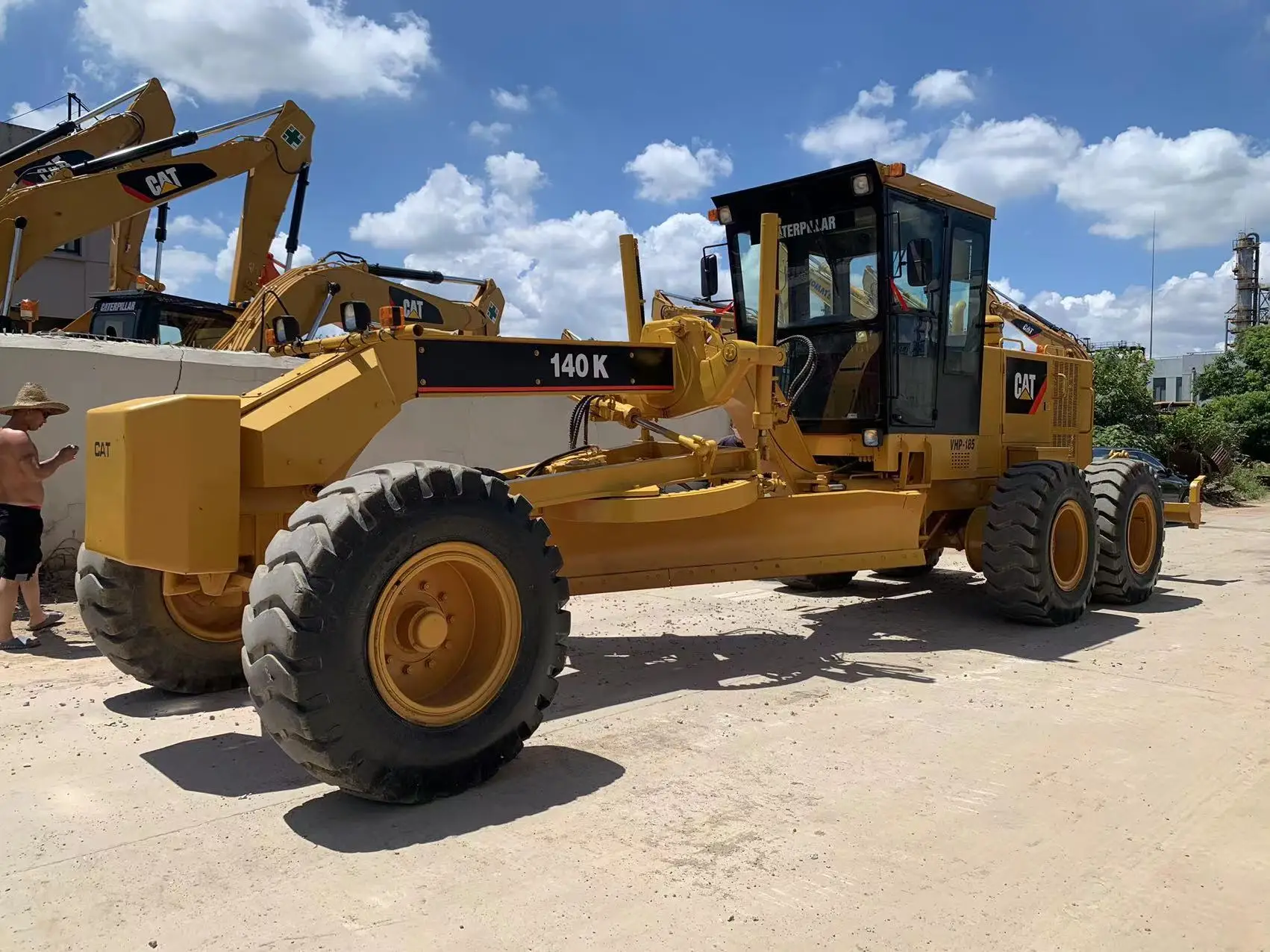 Б/у строительная техника CAT caterpillar 140H 140G 140K 120H