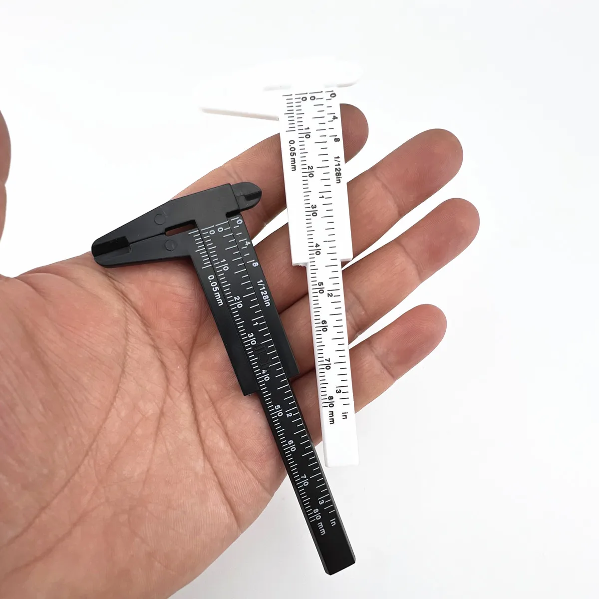 High precision household mini 80mm vernier caliper tool for measuring plastic vernier calipers