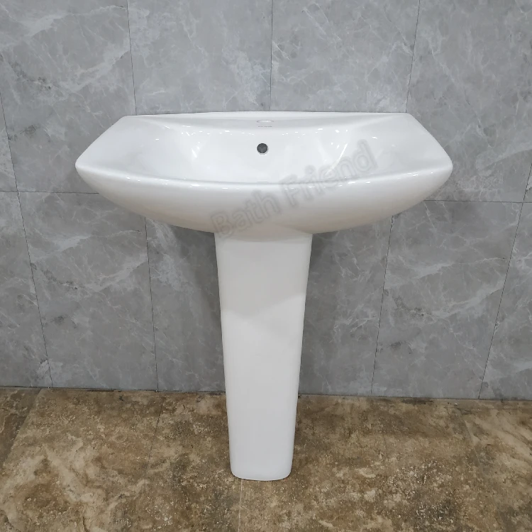 Toilet Hand Wash Basin Set Ethiopian Market Hot Sell Golden Dragon Water Closet With Accessories