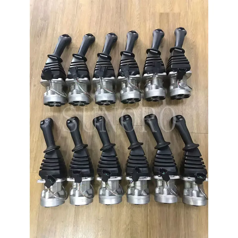 Excavator Control Handle Assembly Control Handle Hydraulic Control Rod Suitable for Komatsu Caterpillar Doosan Hyundai Volvo JCB