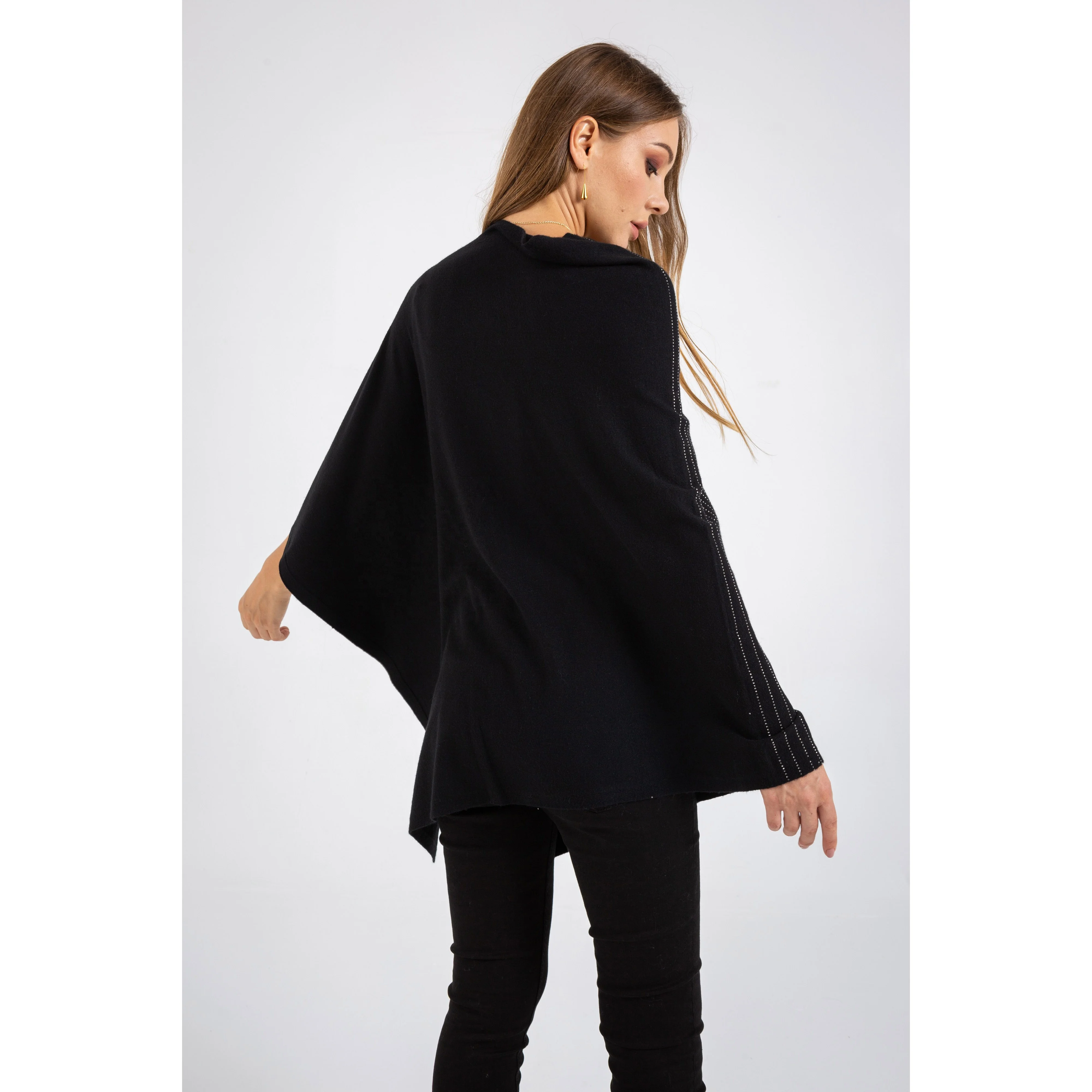 
Autumn Women Poncho Knit Cloak Sweaters Cardigan Sweater Polyester Women Oversize Sweaters Cape Knit Tops 
