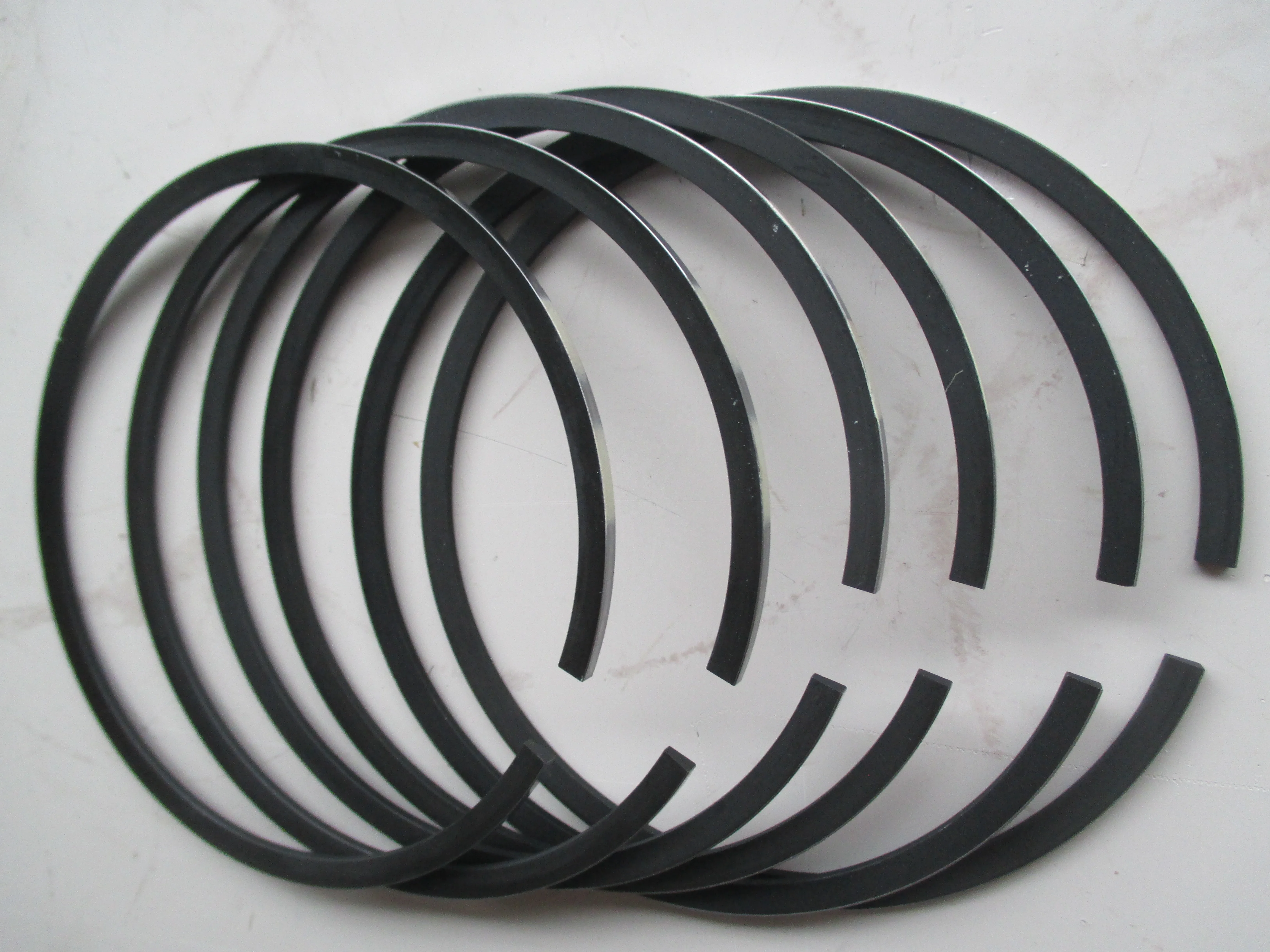 ISDE engine part piston ring set 4955251