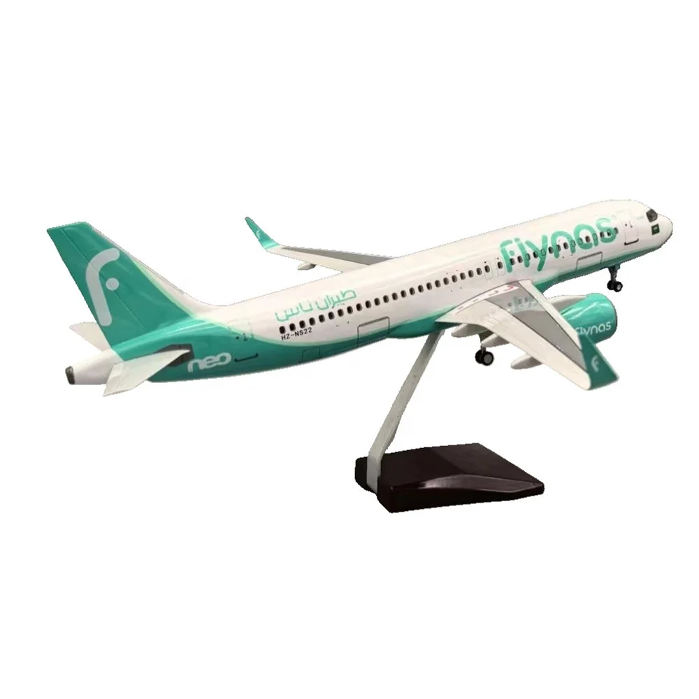 Лидер продаж подарочный набор в масштабе 1:80 47 см модель самолета из смолы A320 flynas декоративная легкая с колесами и огнями