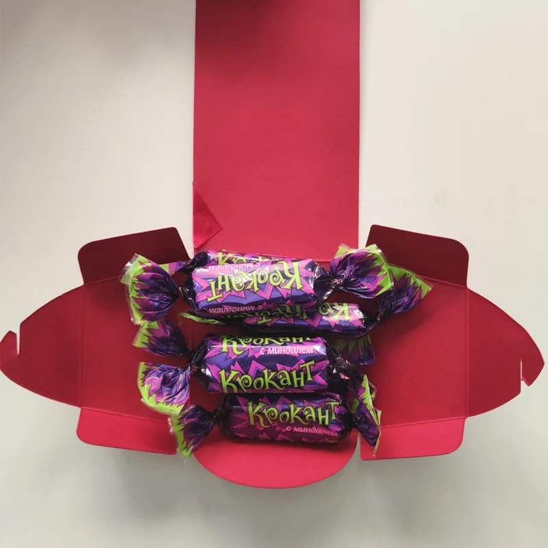 red color wedding candy box wedding sugar box with hand gift candy packaging box