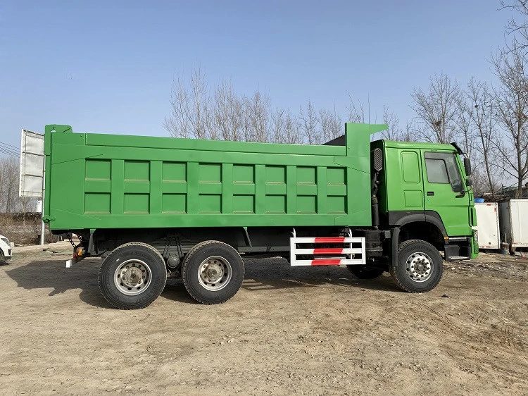 chinese RHD or LHD Sinotruk HOWO375 HP 371HP Used 6X4 8X4 Dump Truck with crane 40ton Heavy Tipper Truck sale in africa