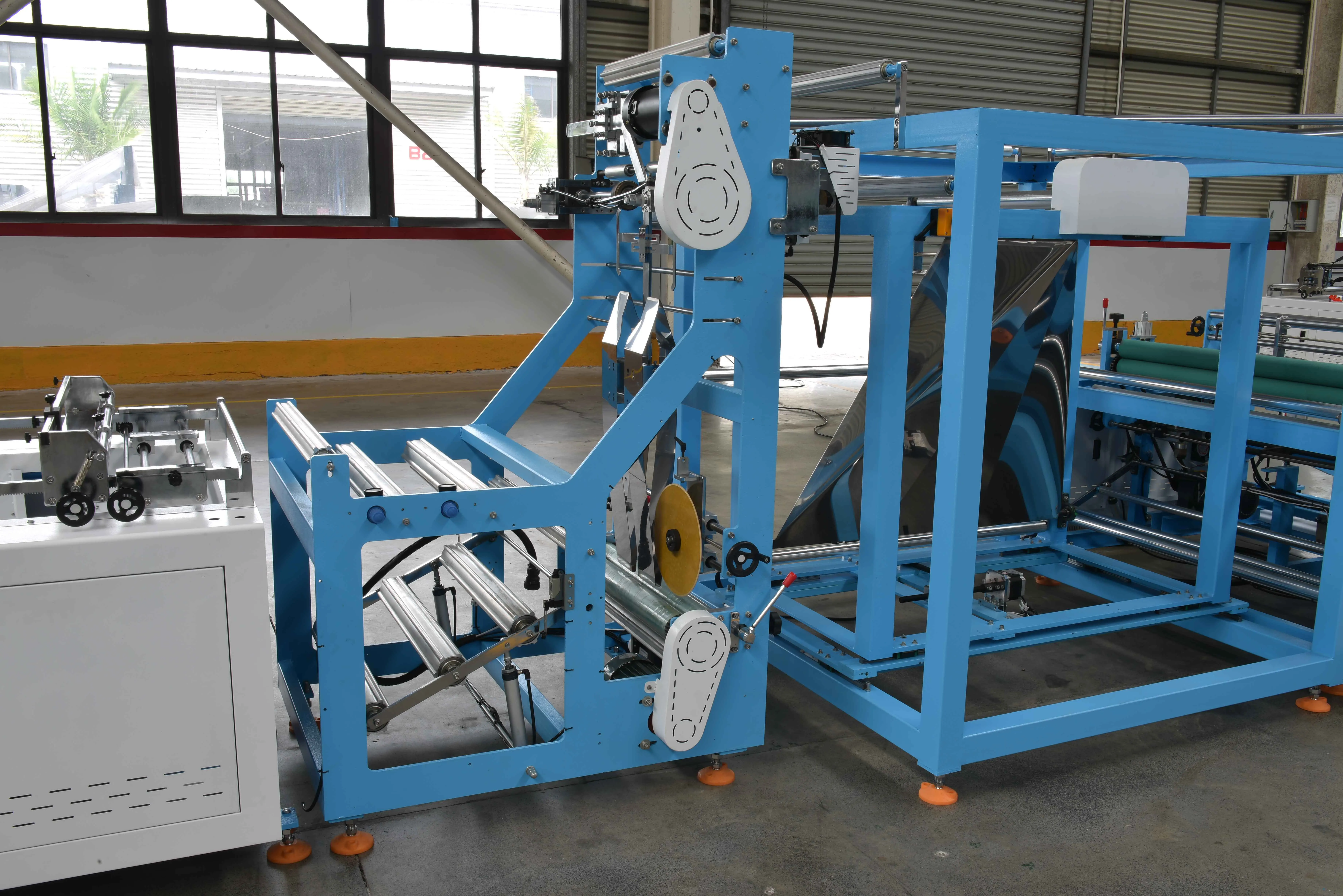 ZXL-A700 Automatic Polypropylene T-Shirt Bag W Cut Nonwoven Vest Bag Making Machine