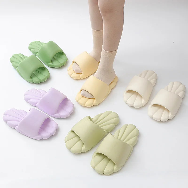 2023 Newest Summer Beach Slippers Thick Bottom Cute Soft Sole Flip Flops Indoor Bathroom Non-slip Sandals