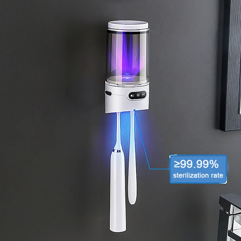 Белый держатель для зубной щетки и дезинфицирующее средство от бактерий