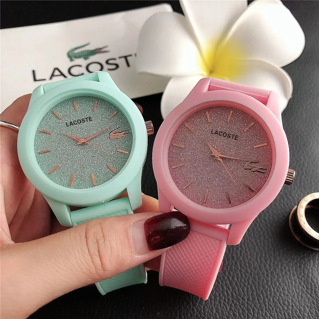 New men women luxury sports crocodile silicone watch outdoor sports waterproof watch