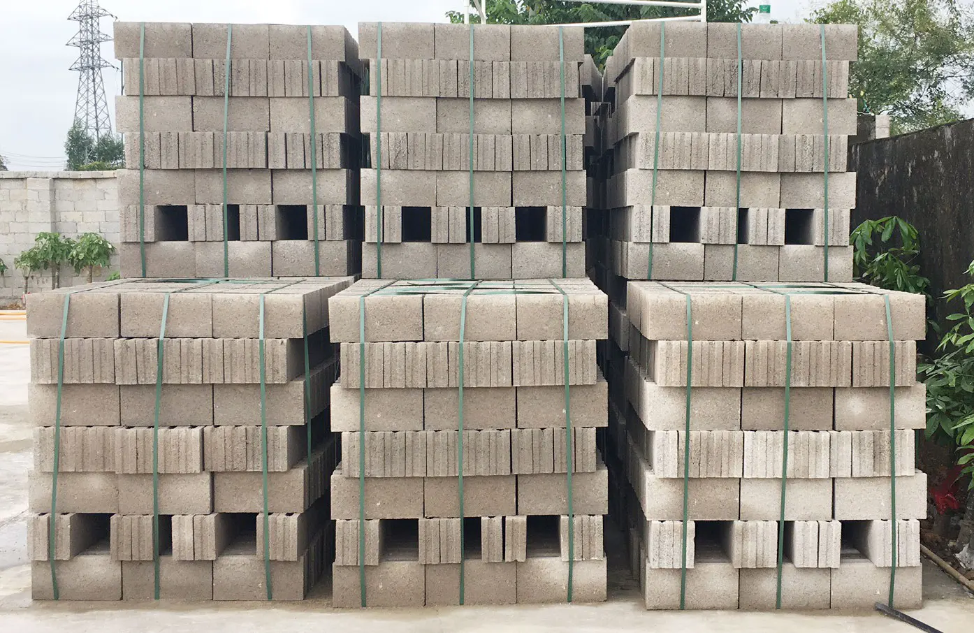 Morocco hollow block making machine fully automatic hydraulic concrete paver machine 8 inch block business