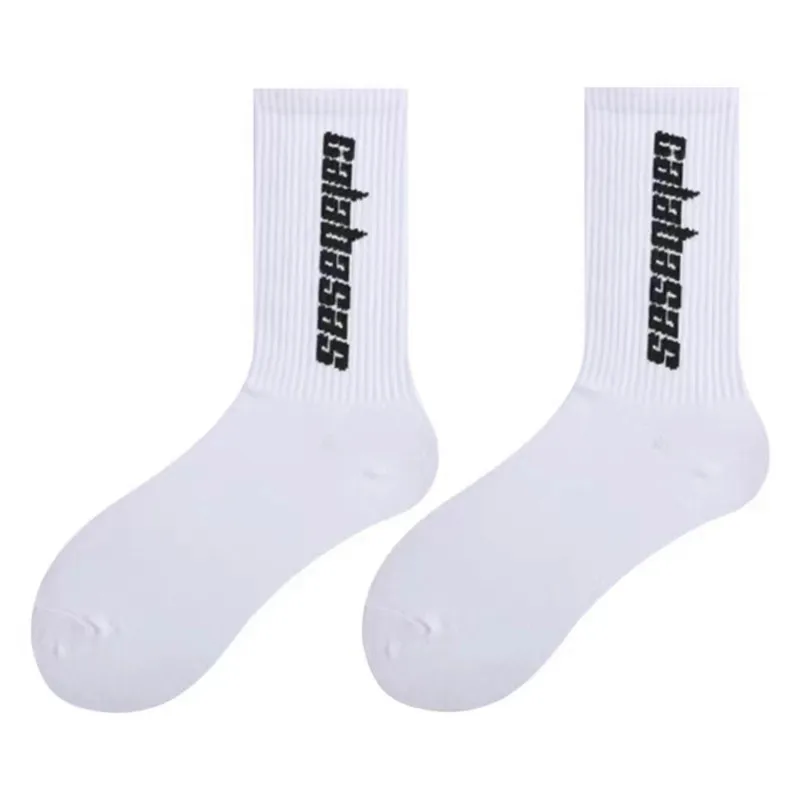 OEM Designer Fashion Custom Mens Knit Embroidered Cotton Cycling Outdoor Sport Unisex Socks For Men Crew Socks Custom Socks