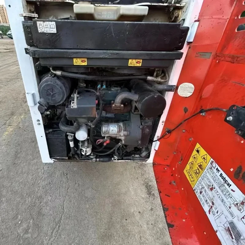 Good condition Premium B0bcat S16 Loader Used Bobcat S16 S18 S70 S160 S220 S300 S550 S630 T770 for sale