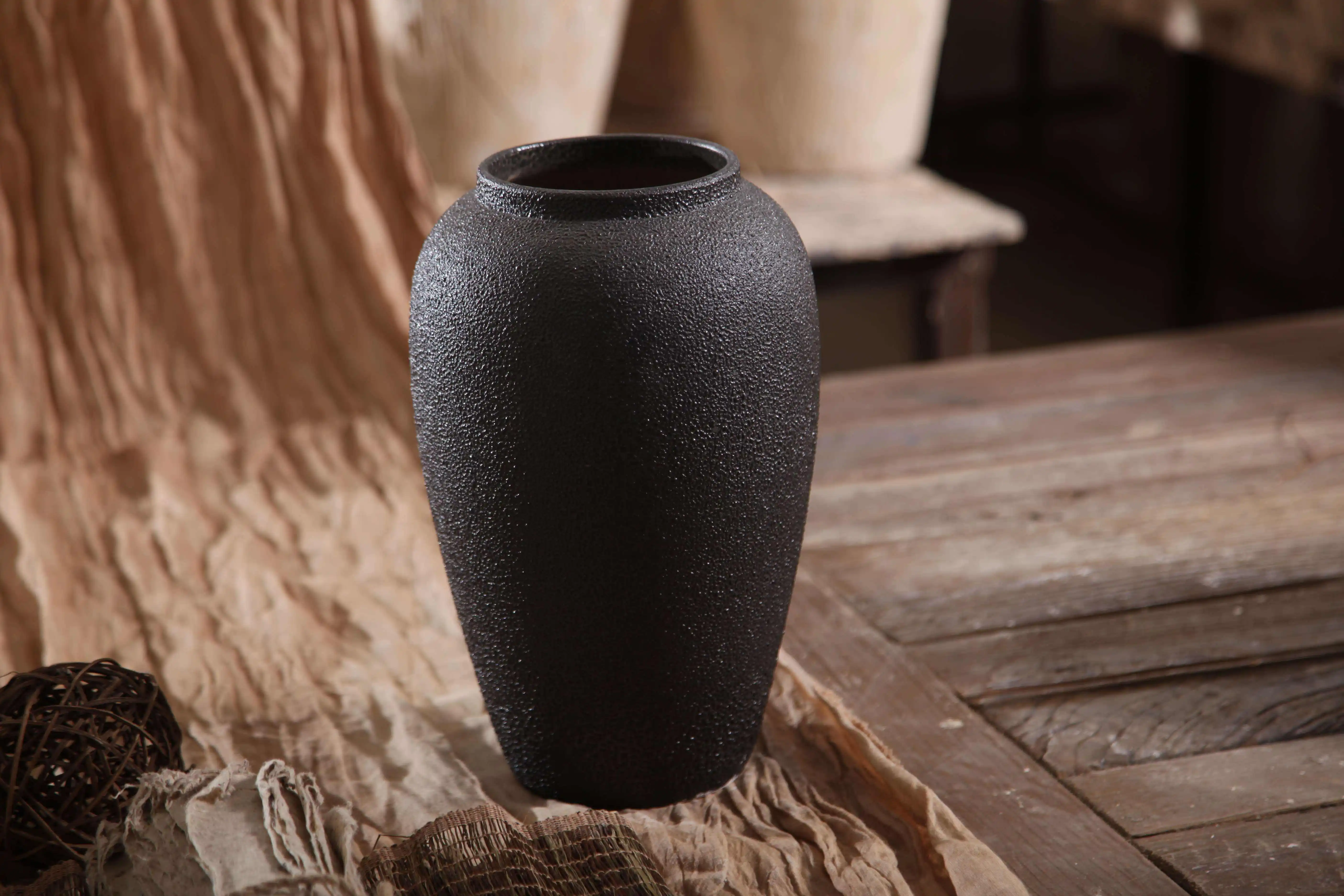 Wholesale Farmhouse Living Room Home Decoration Big Floor Vintage Antique Ceramic Vase