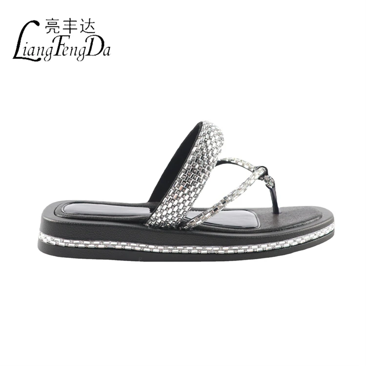 Factory Wholesale Africa Large Size Rhinestone Slides Slippers For Women Outdoor Platform Ladies Sandals