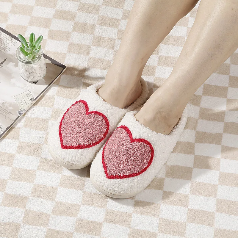 New Home Big Love Warm Winter Cotton Slippers for Men and Women Thick Non-slip Cute Shoes with TPR Outsole and Plush Insole