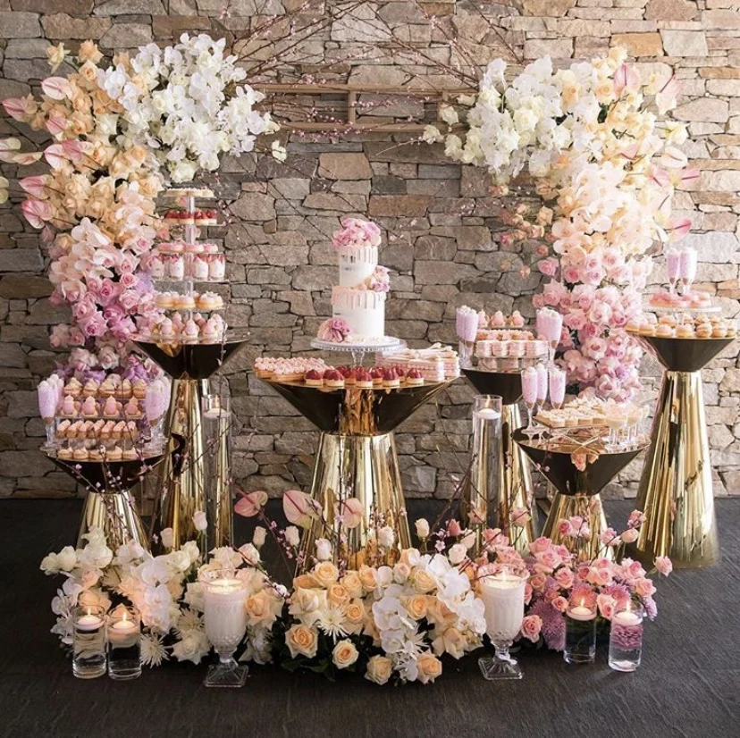 Cheap price Wedding stage decoration Gold Round cake Stand