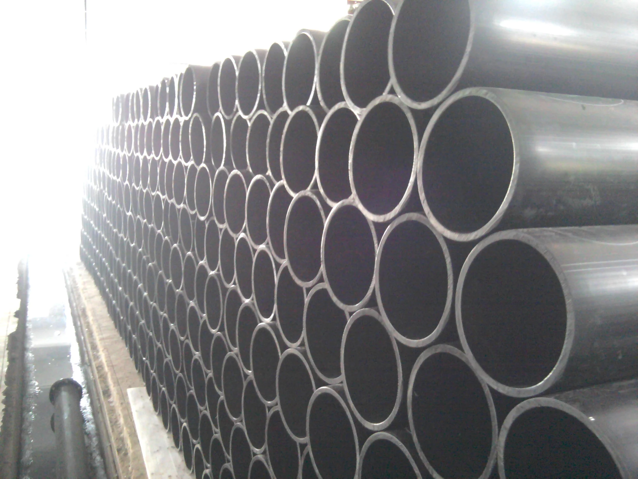 high quality extruded HDPE pipe for water irrigation power plant water supply  drainage and water treatment plant