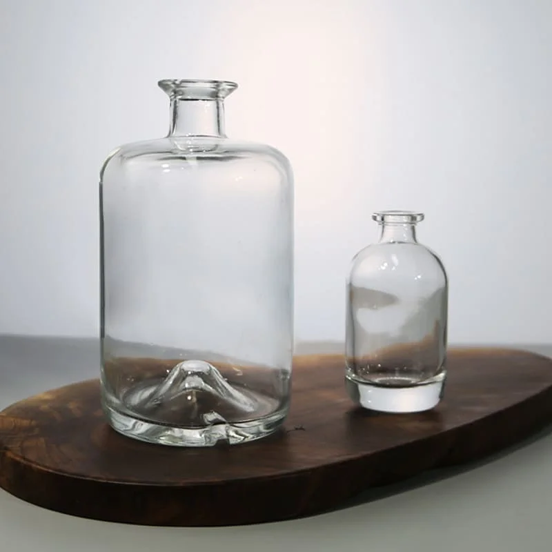 700ml Customized Glass Bottles for Whisky