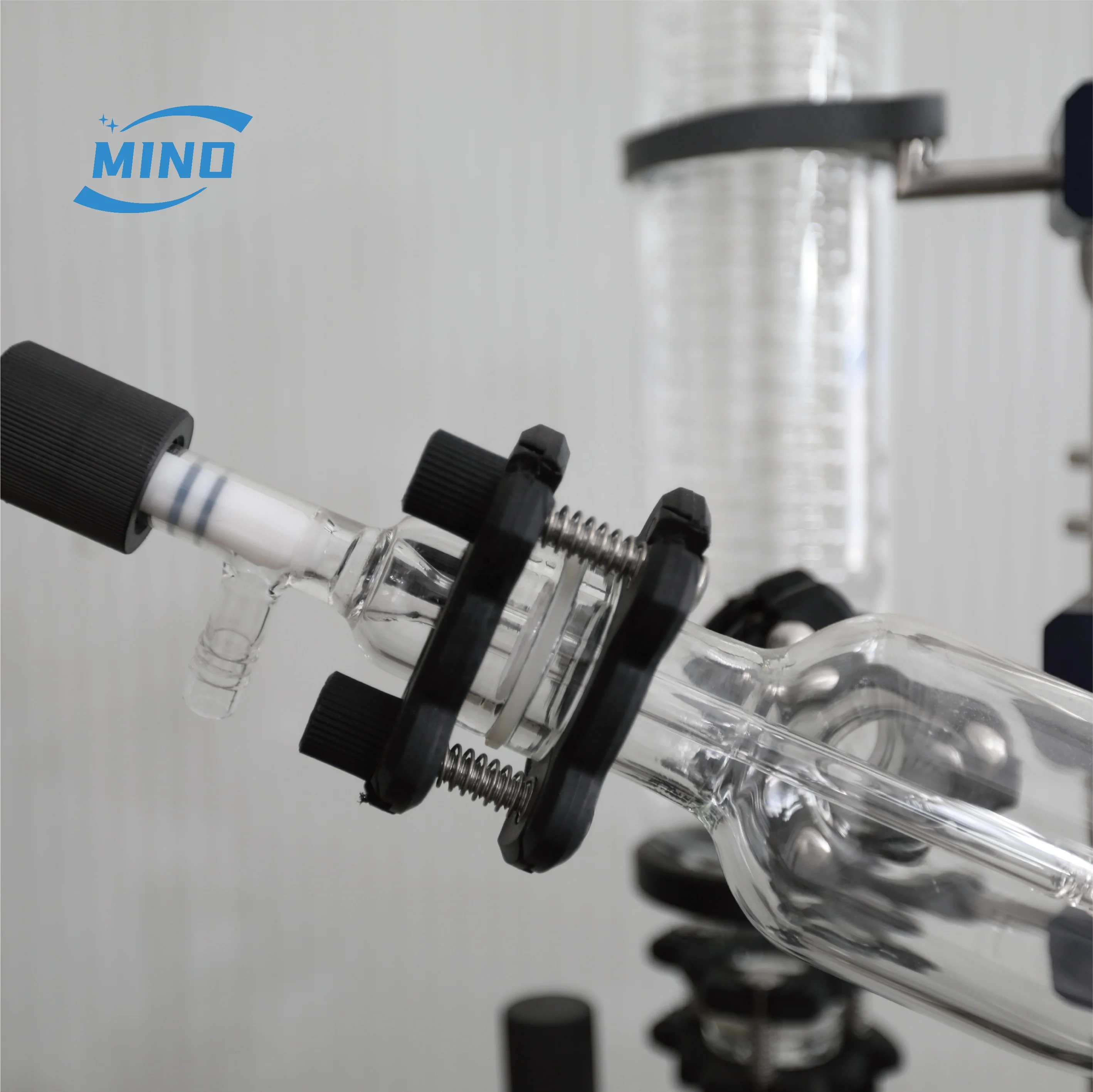 Factory Price Cheap Lab Laboratory Distillation Rotary Evaporator Instrument