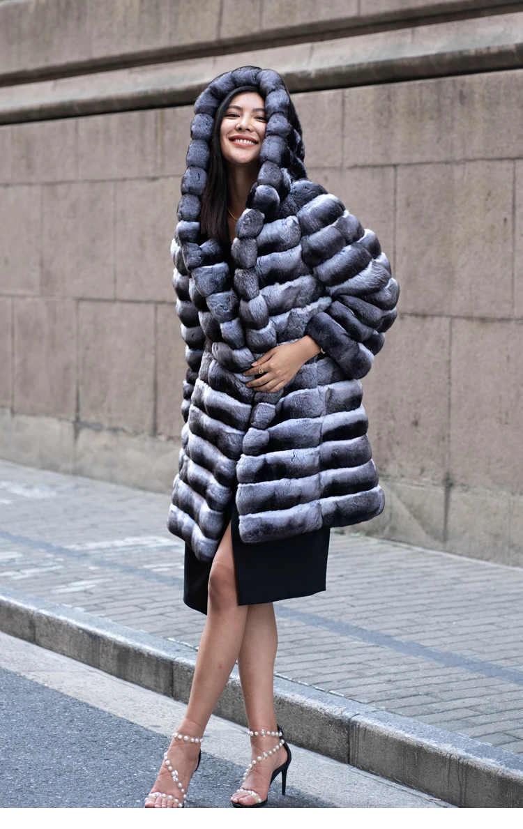 High-Guality Luxury Design Winter Clothes Ladies Real Fur Jacket Overcoat Grey Hooded Women Rex Rabbit Fur Coat Parka Jacket