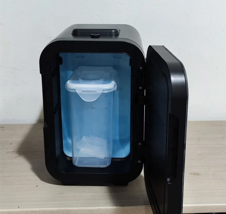 Vintage Cooler Box Breast Milk Mini Fridge with Tube Next to Coffee Maker 6L 8L 10L 10 Plastic Portable 43 Air Cooling Compact