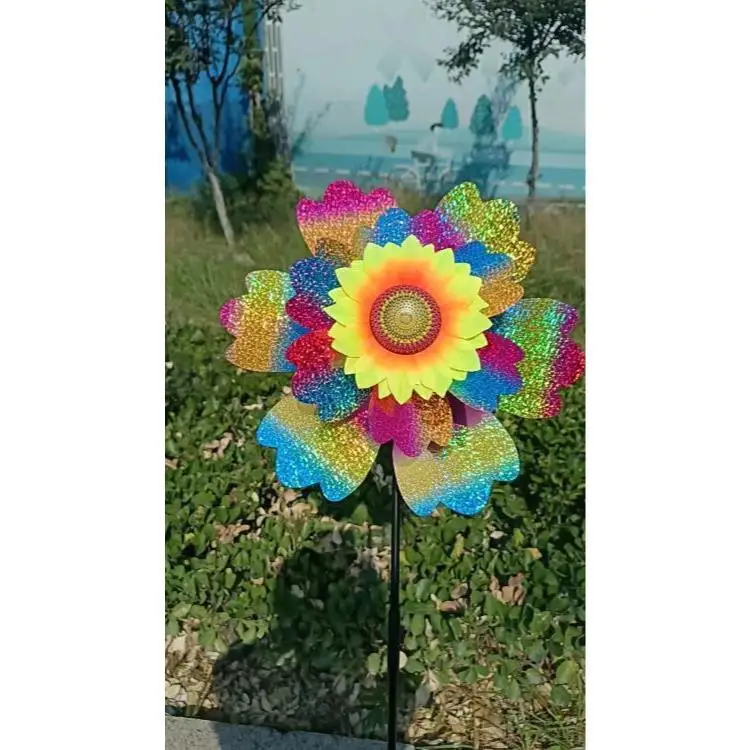 Professional Supply Brilliant double sunflower windmill light toy plastic windmill toy candy