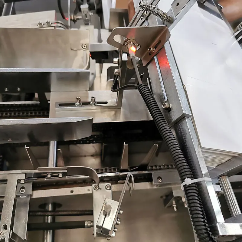 Special Offers Price Available Automatic Bag in Box Packing Machine