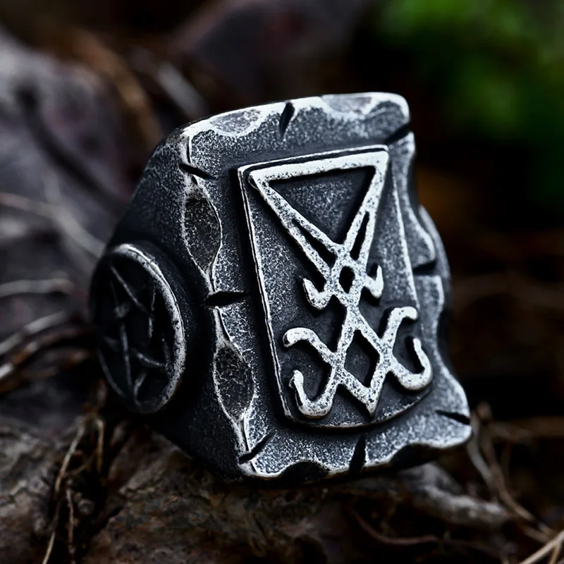Yiwu DAICY Fine Design Casting Stainless Steel Retro Satan Ring Lucifer Signet Star Ring For Men Jewelry