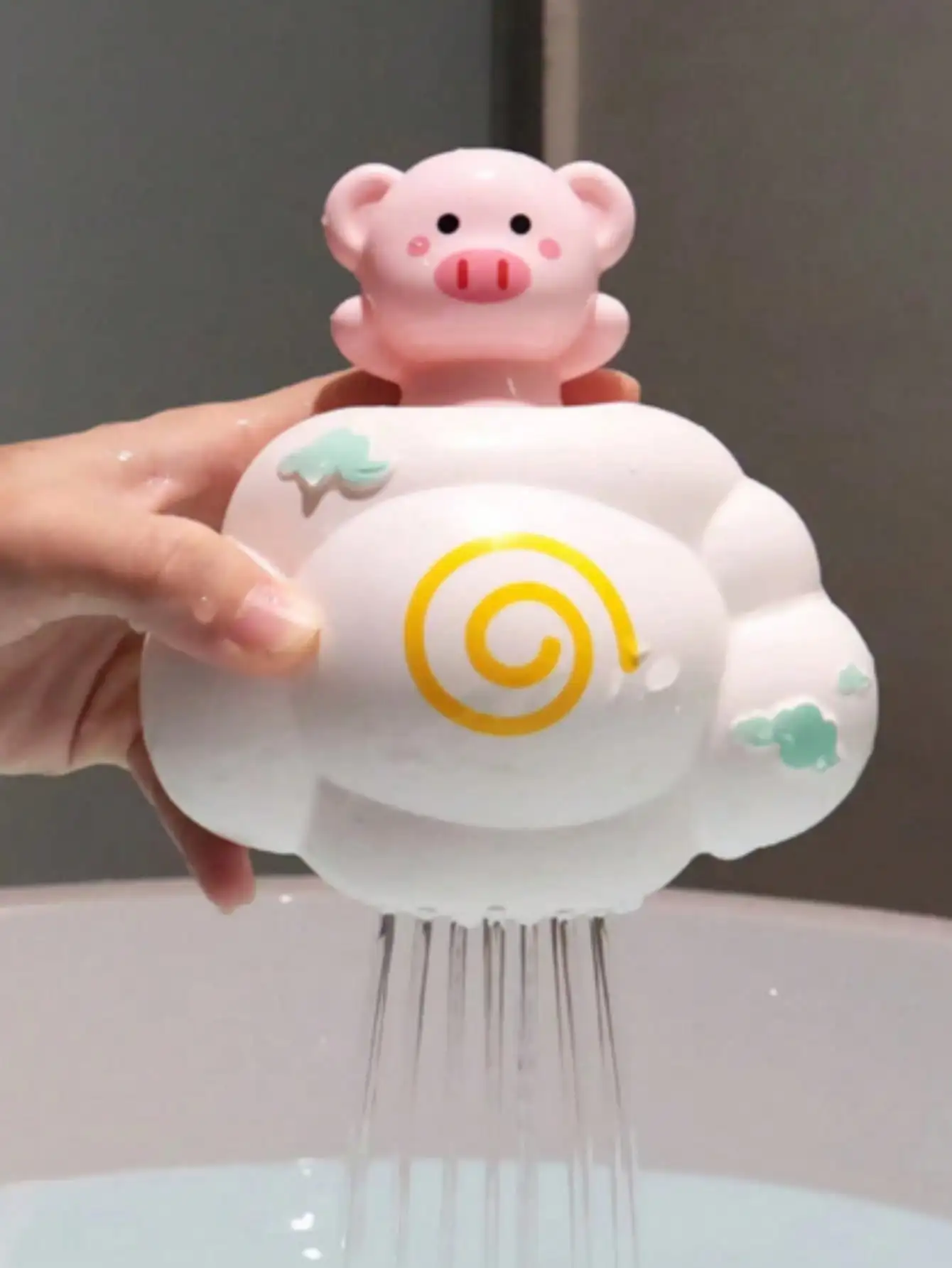 Cute Cartoon Animal Water Spray Toy Baby Floating Bath Swimming Toys Shower Buddy