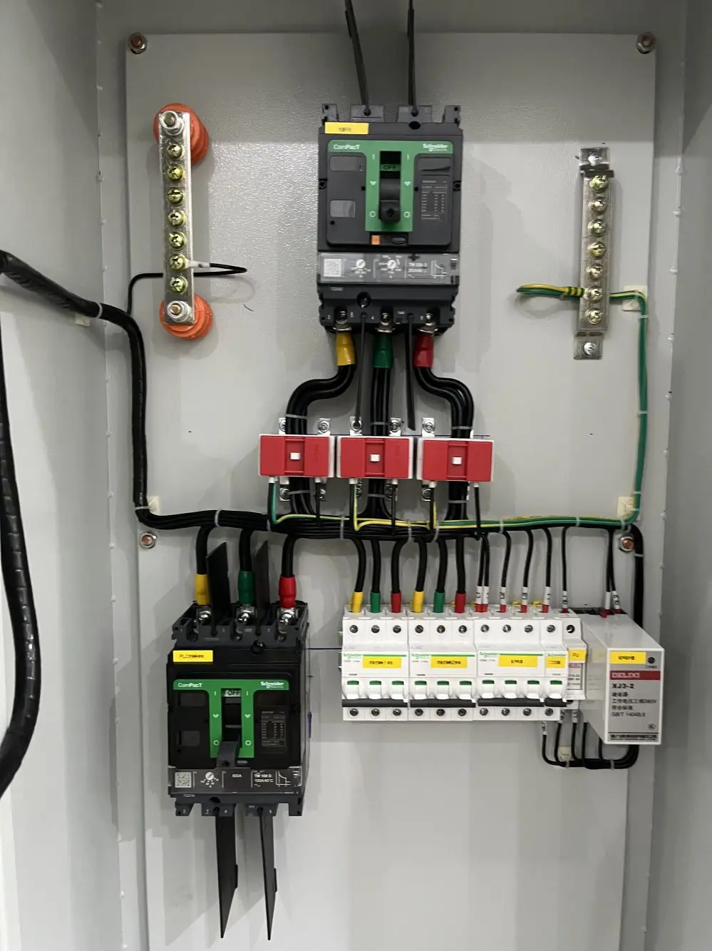YY-Q85 AC low voltage power distribution cabinet 3 phase panel box control