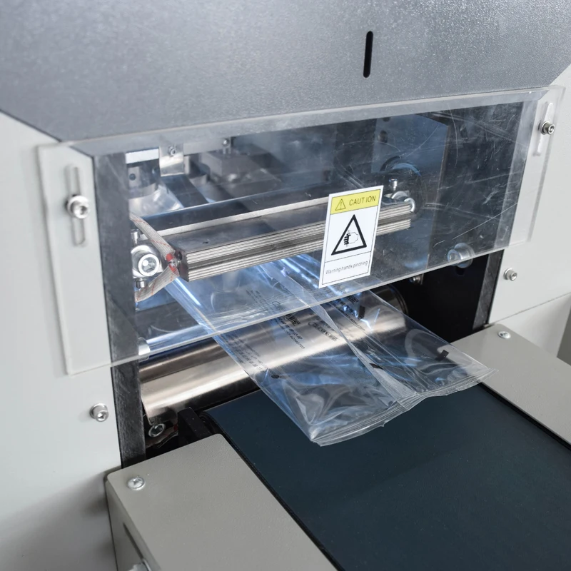 Аппарат для упаковки зубных щеток