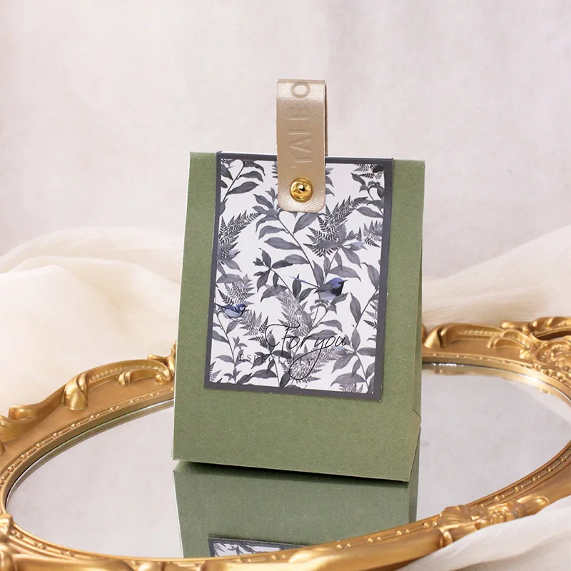 Large Capacity Wedding supplies Candy Bag Vintage Red Gift Box Packaging wedding favors for guests Candy boxs