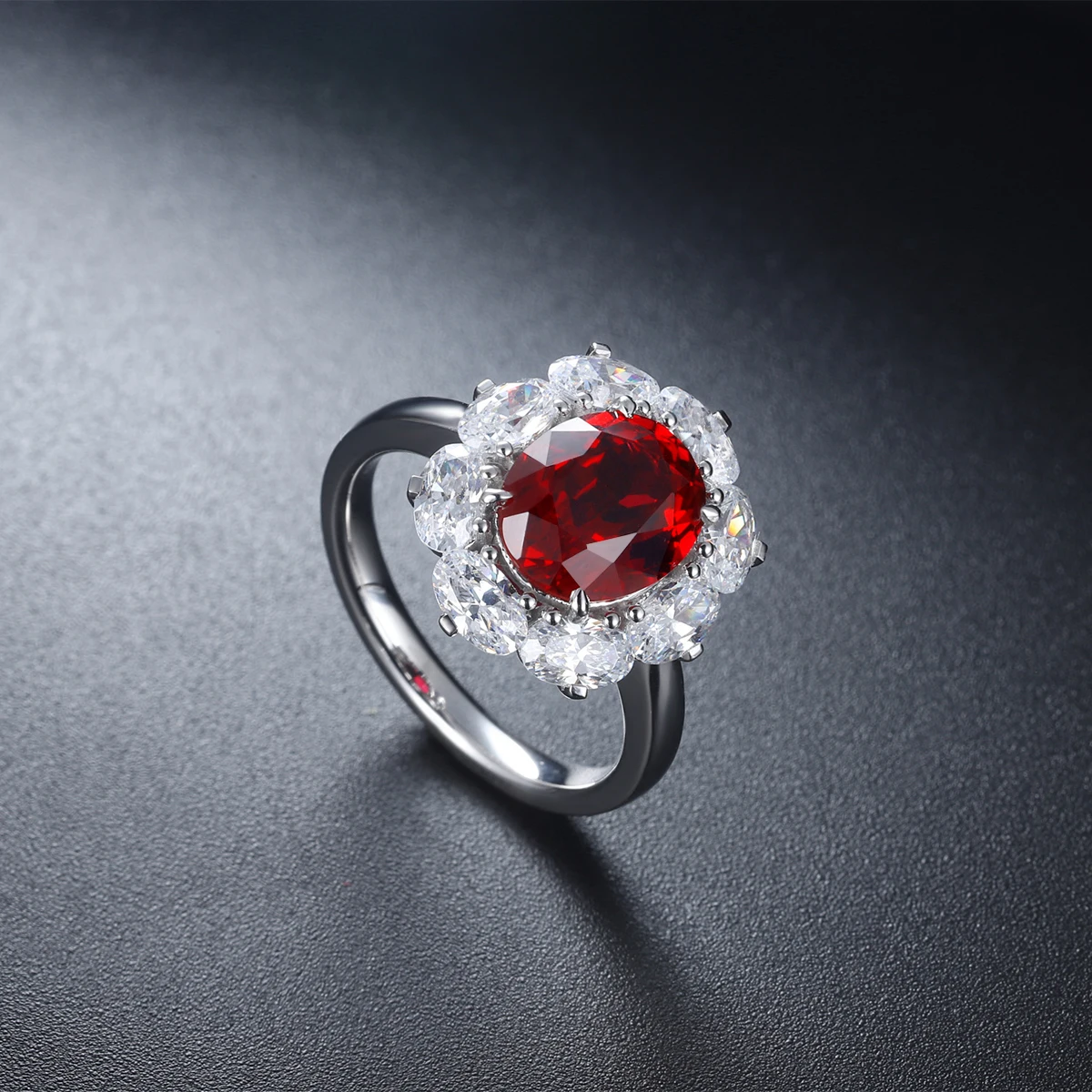 Luxury Oval Cut Ruby 3.29CT S925 Lab Grown Gemstone Halo Rings Engagement Jewelry Women Rings