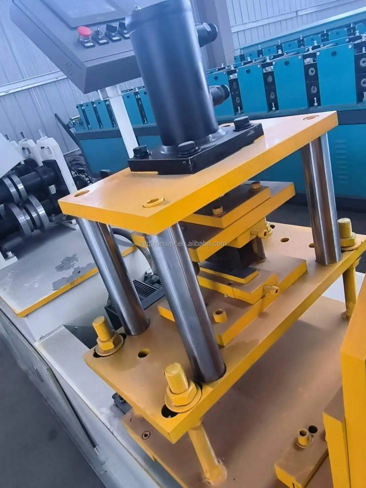 Automatic Metal Steel Making High Speed C U V Stud and Track Purlin Cold Roll Forming Machine