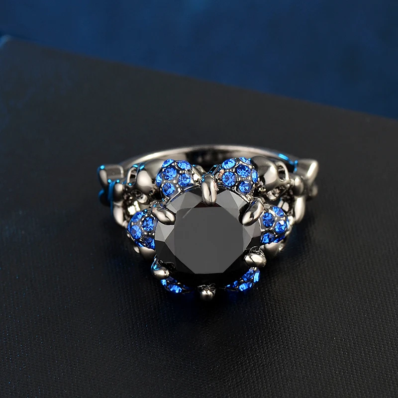
European And American Princess Diamond Ring Domineering Skull Punk Black Gemstone Black Gold Ring 