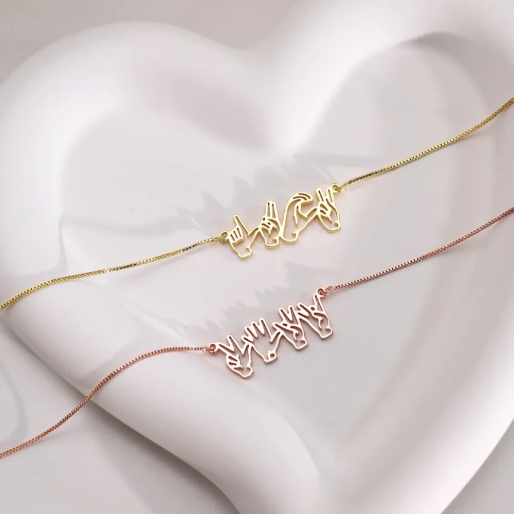 QIUHAN New Stainless Steel Fun Personalized Customized Finger Letters Women Name Necklace