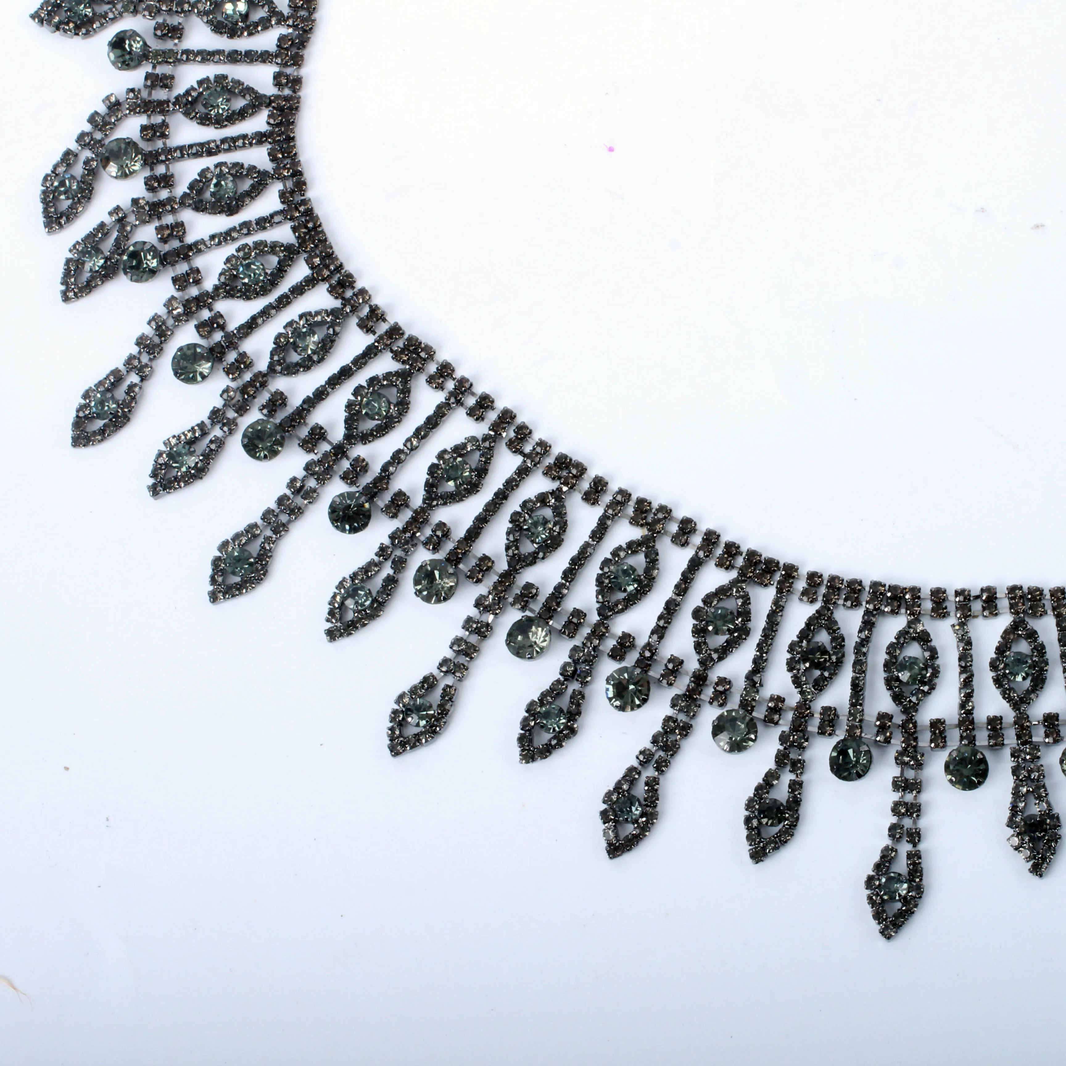 
DIY-378 hot sale apparel hootfix curtain lace pvc side gold braid wedding bead trim for wedding dress party 