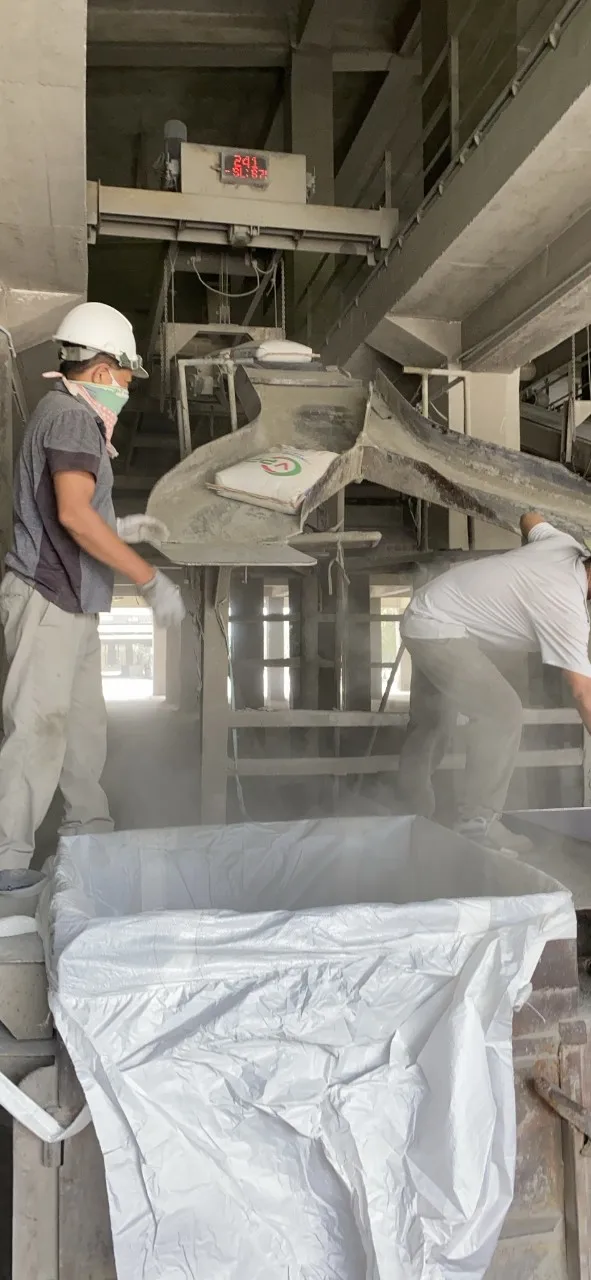 1 Ton Of Cement Competitive Use Quality Price Package Bag Application Support OEM Custom Logo Supplier VPP Cement Vietnam