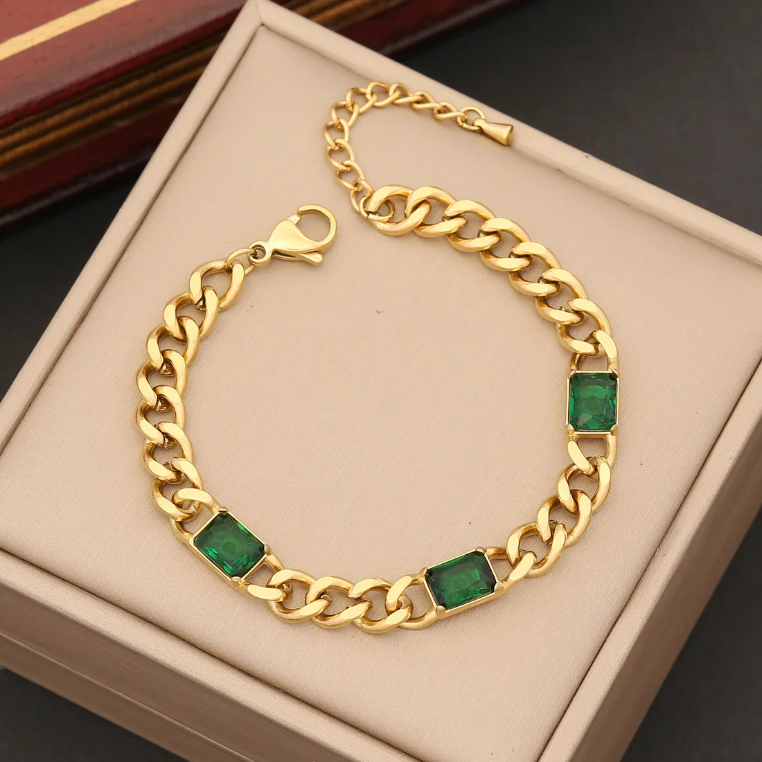 2023 New Arrival Luxury Original Fashion 316L Stainless Steel 18k Gold Plated Emarld Zircon Jewelry Sets for Women