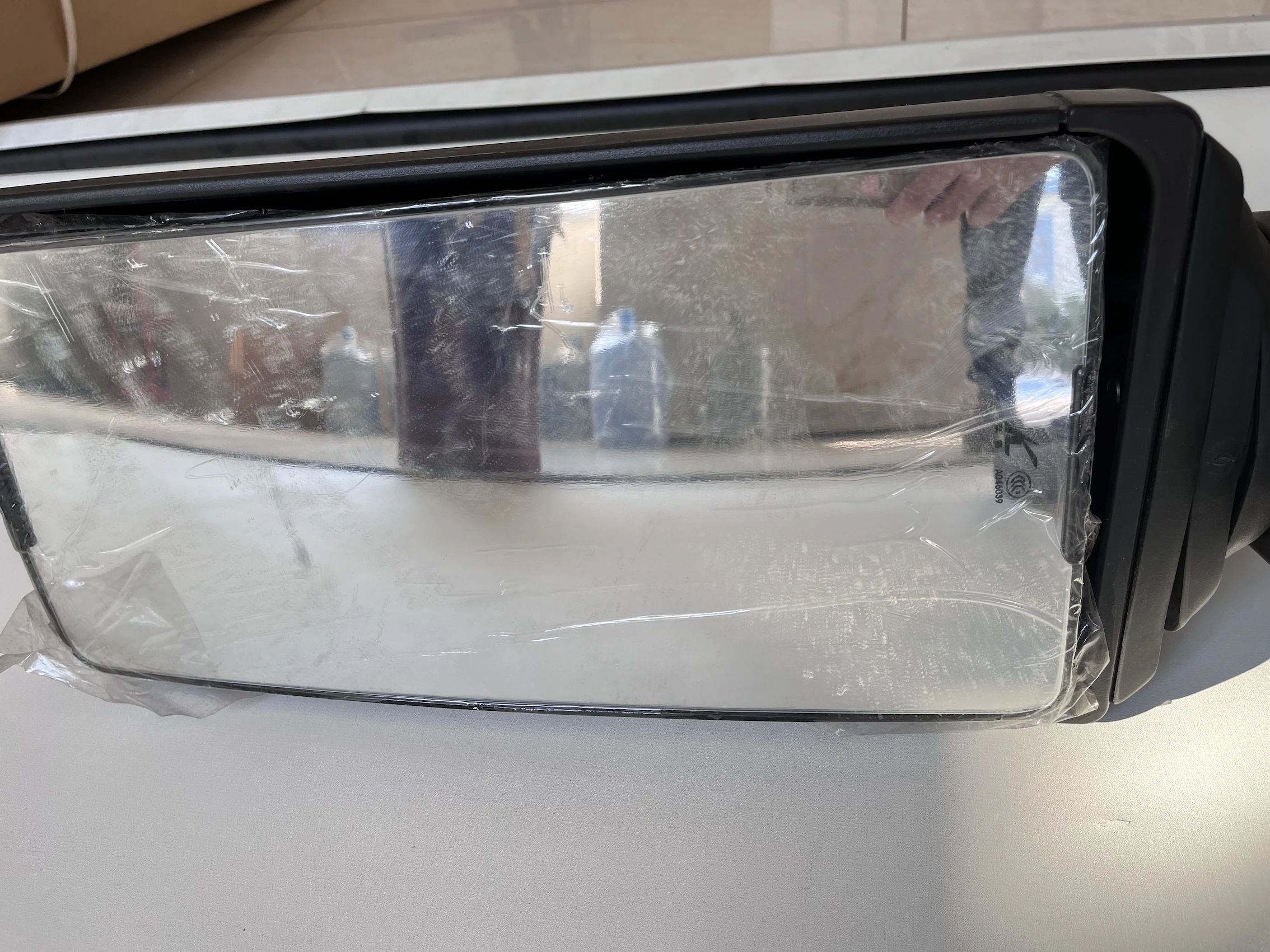 Factory Hot Sales Bus Parts Rearview Mirror For 8-12 Meters Bus All Black Kw19 For Yutong , Futon, Kinglong, Benz Bus LHD or RHD