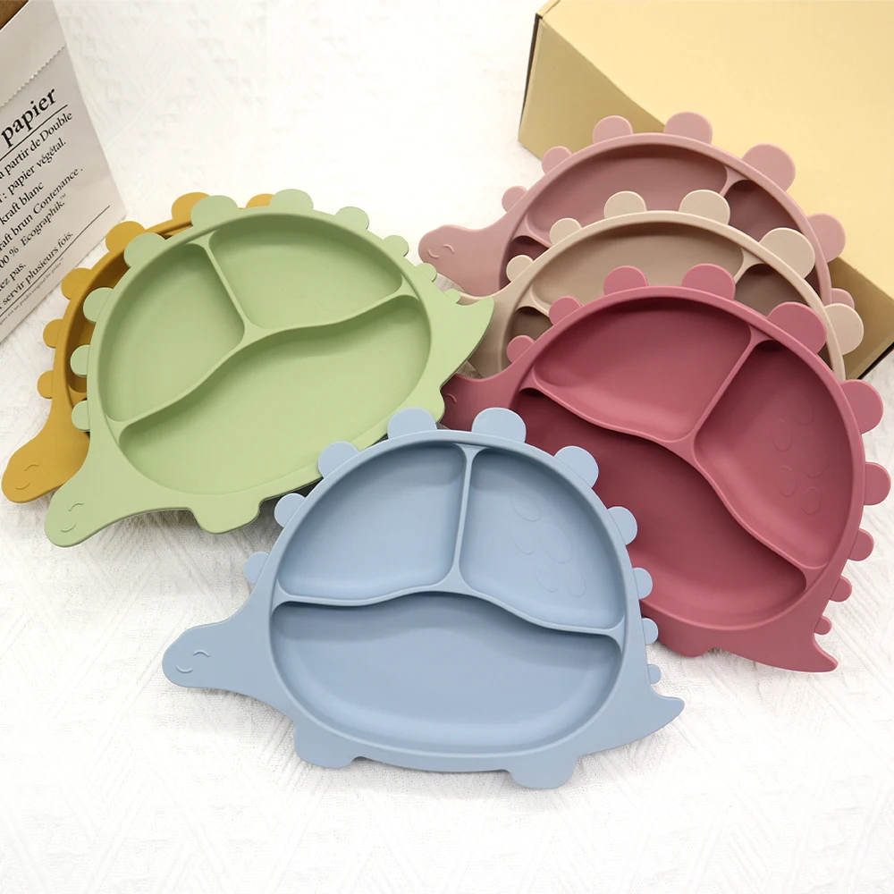 Wholesale Eating Food BPA Free Eco-friendly Children Tableware Feeding Plate Suction Silicone Baby Dishes